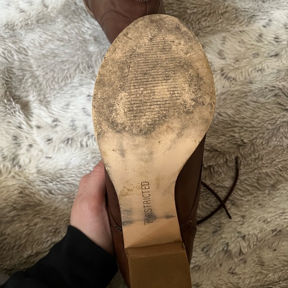 Restricted fur lined ankle booties - Picture 5 of 5